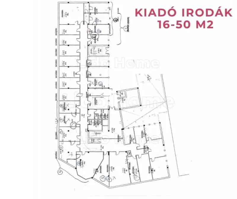 Nagykánizsa Iroda Kiadó 21 5 m2 Felújított
