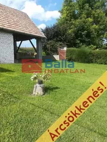 Törökkoppány , Csendes utca