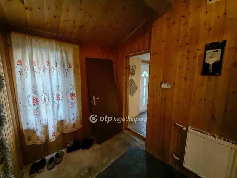 Ház Kiadó , Karcagi járás, Alföld és Észak
