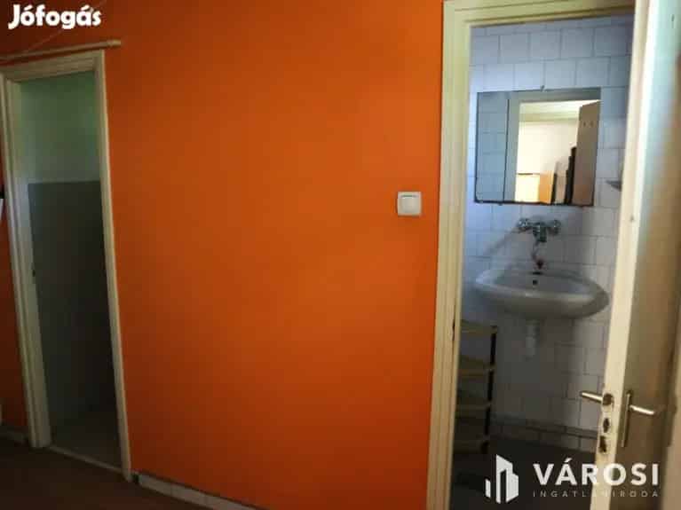 Zalaszentgrót,Ipari telephely,város központi,7csarnok eladó! - Zalaszentgrót, Iroda, üzlethelyiség, ipari ingatlan - Jófogás Ingatlan