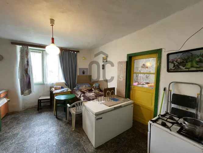 Miszlai eladó családi ház, H495522