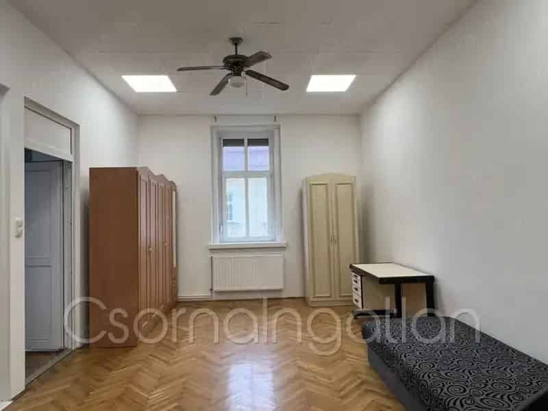 Lakás Eladó , Dunántúl