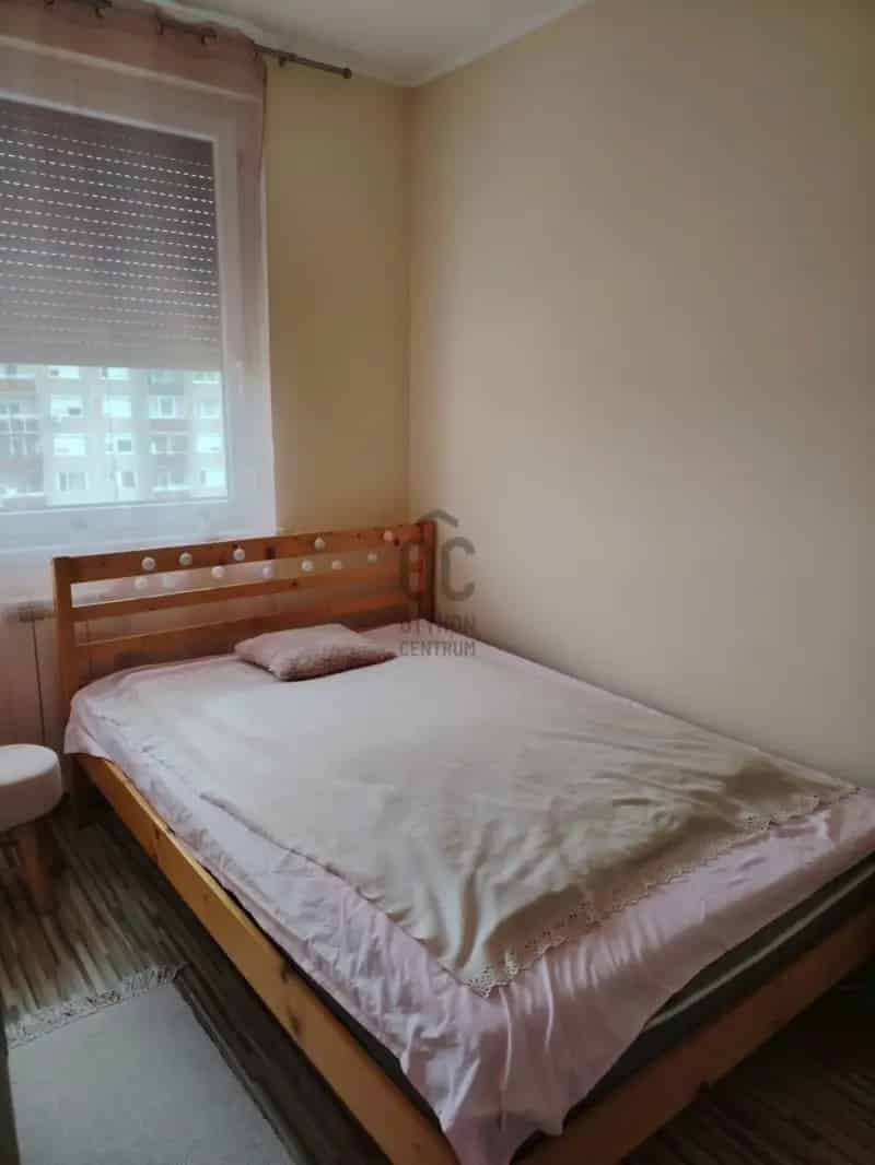 Lakás Kiadó , Dunakeszi járás, Közép-Magyarország