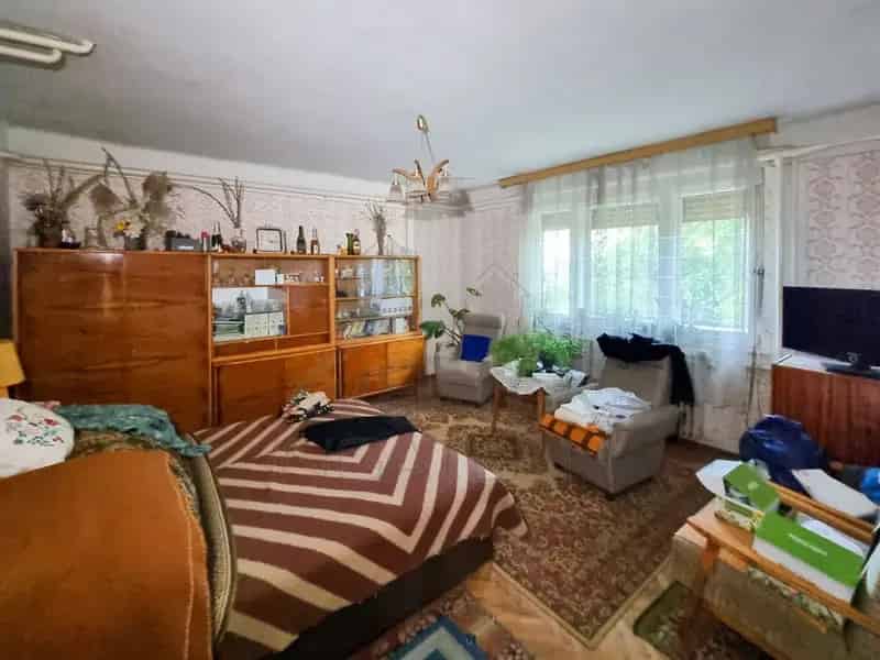 Ház Kiadó , Szombathelyi járás, Dunántúl