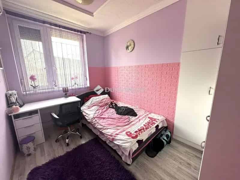 Kecskemét Hunyadi városrészben eladó családi ház garázzsal