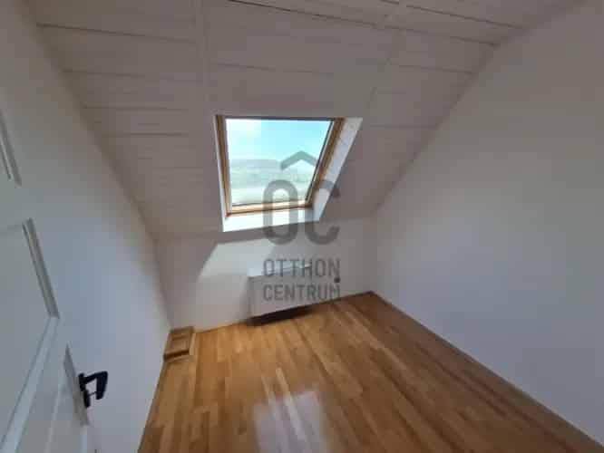 Szigligeti családi ház eladó - felújított, Balaton panoráma
