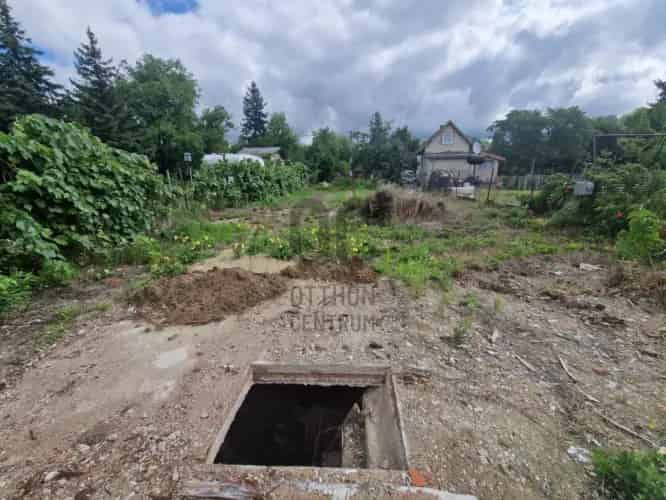 Tatabányai eladó telek, T040397