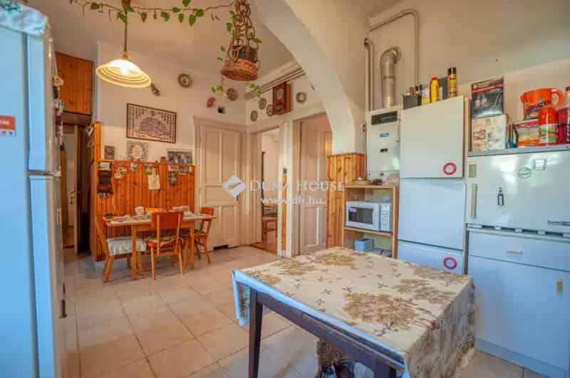 Ház Eladó , Budapest, Közép-Magyarország