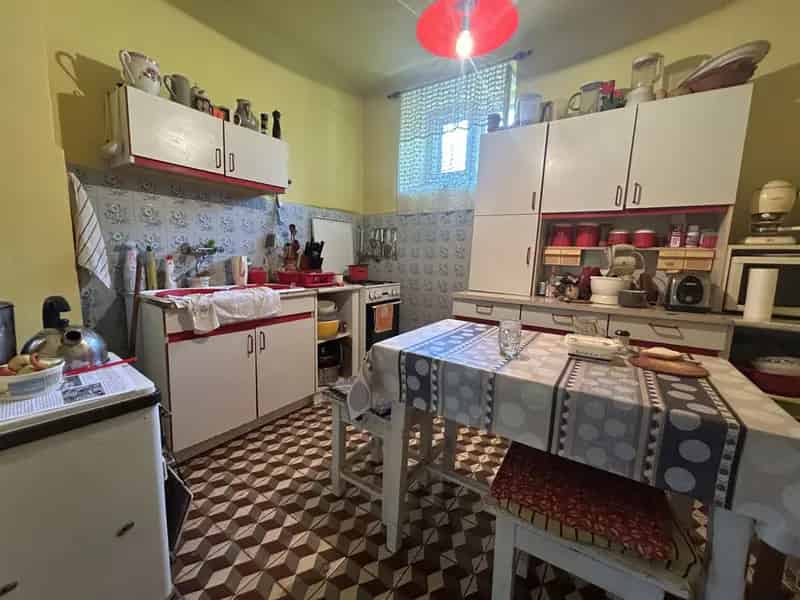 Ház Kiadó , Kaposvári járás, Dunántúl