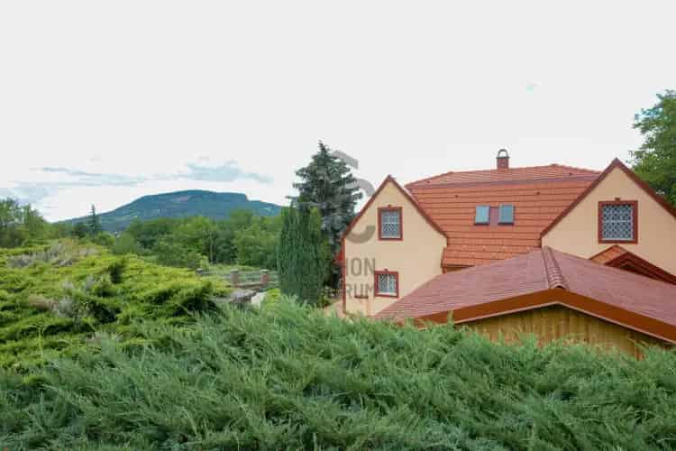 Badacsonytomaji eladó családi ház, H470339