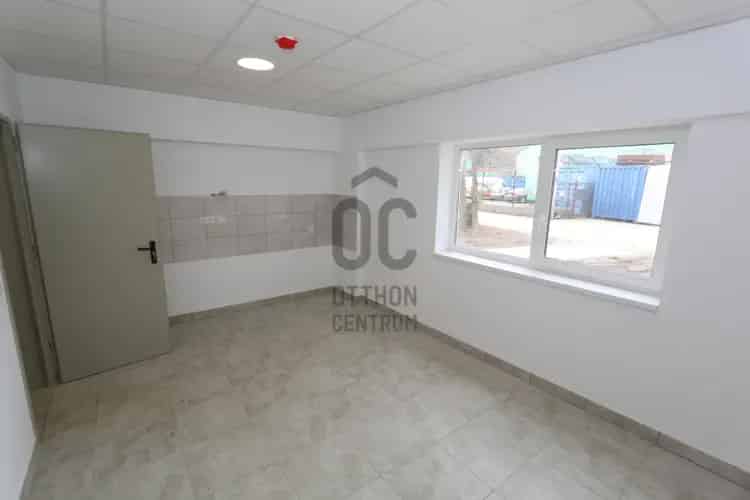 Gödi kiadó kereskedelmi ingatlan, UZ018391