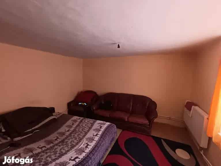Gönci Panorámás 3 Szobás Felújított Kőház Eladó