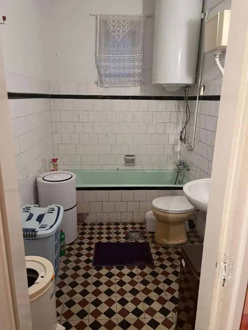 Ház Kiadó , Győri járás, Dunántúl