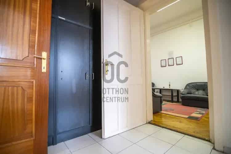 Budapest IV. kerületi eladó kereskedelmi ingatlan, H496413