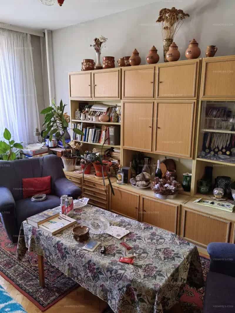 ELADÓ Miskolc Győri kapuban az Aba utcán, egy 3 szobás 69 m² FÖLDSZINTI lakás!