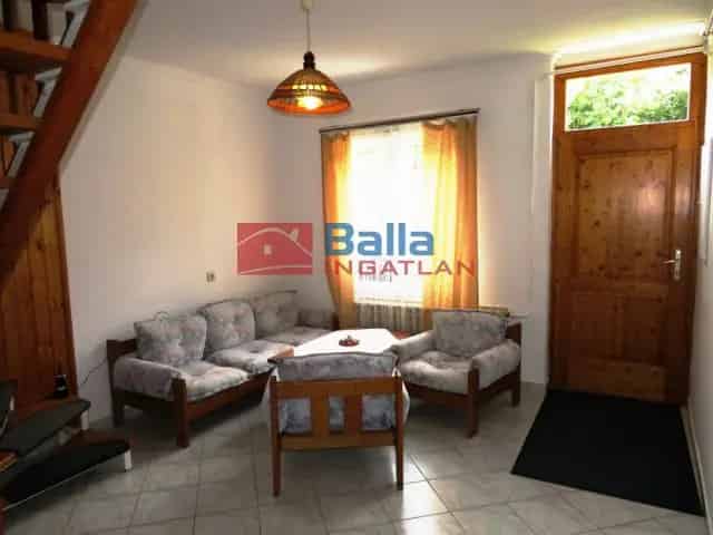 Balatonszepezd , Központ