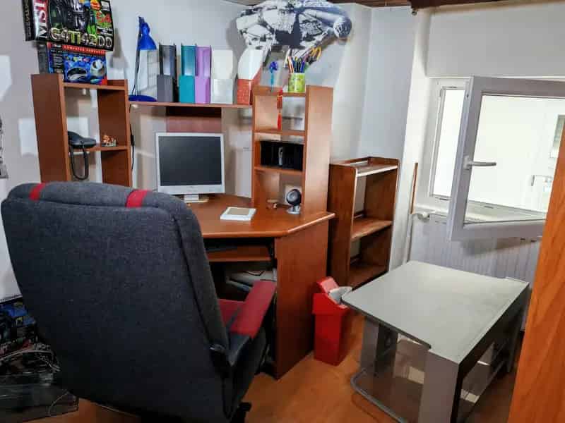 Ház Kiadó , Győri járás, Dunántúl