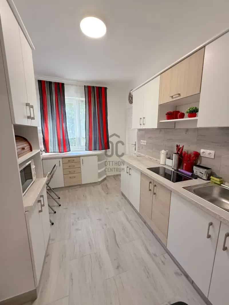 69 m2-es 2 szobás bútorozott lakás kiadó XXI. kerületben