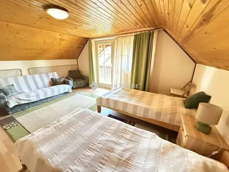 Ház Kiadó , Fonyódi járás, Dunántúl