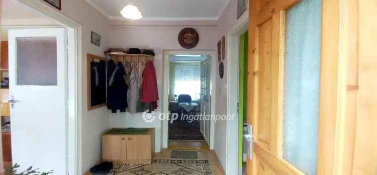 Jánoshida családi ház eladó - 58 7 nm - 2 szoba - jó állapot