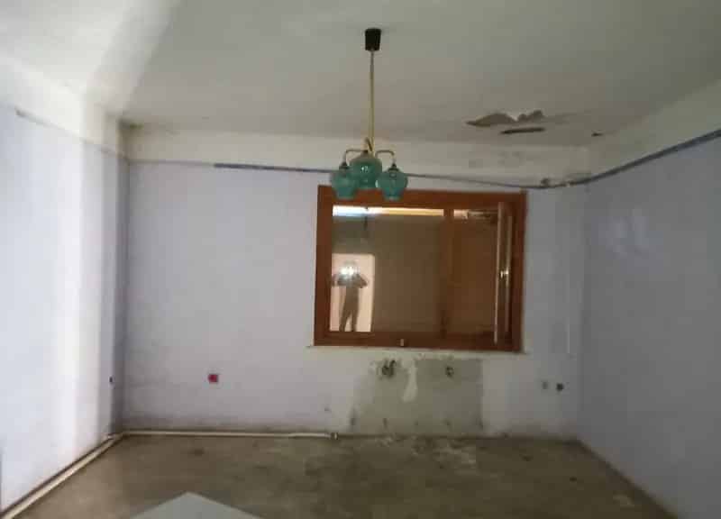 Felujítandó ház Tiszabercelen 105 m2 1915 m2 telekkel