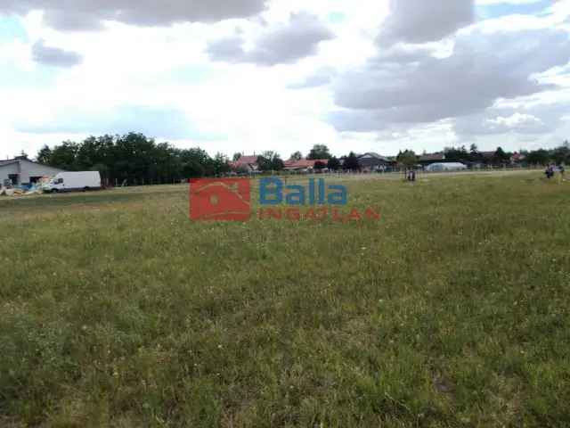 Tököl építési telek eladó 816 m²