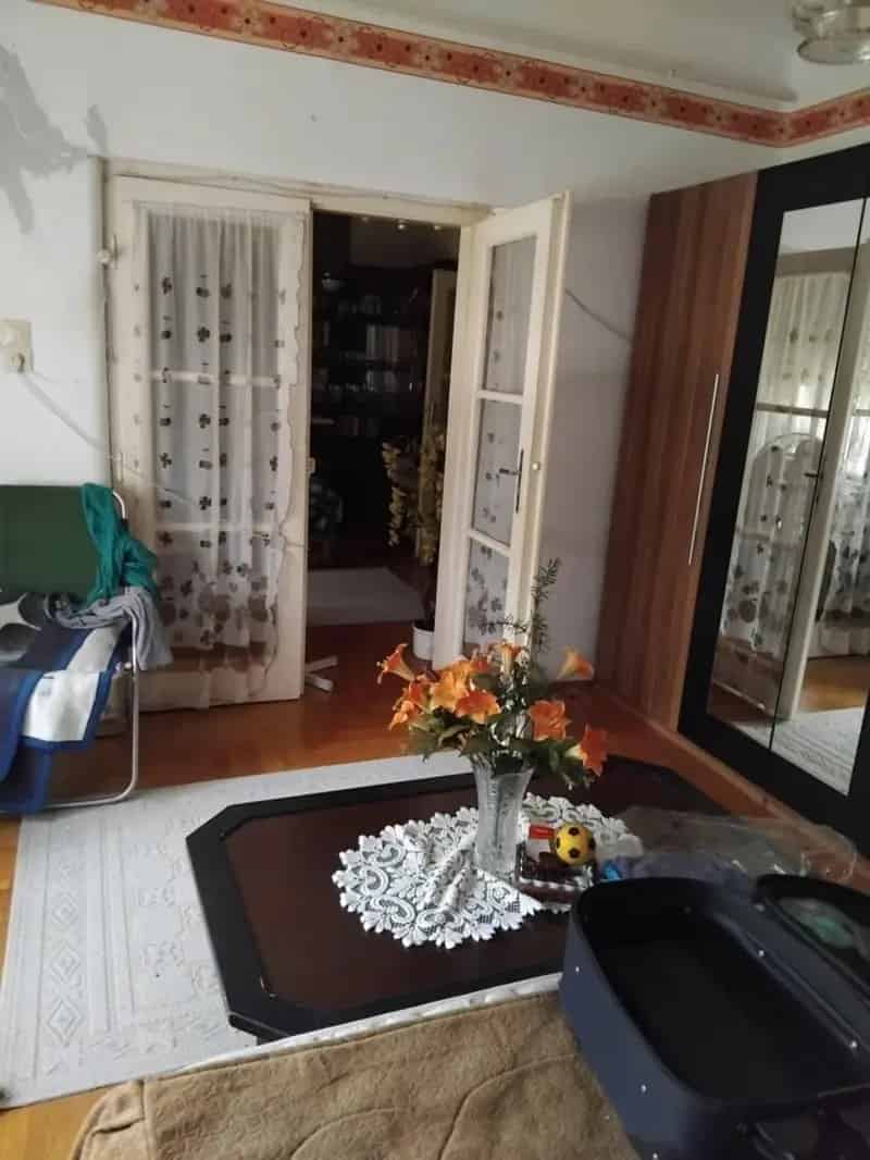 Ház Kiadó , Jászapáti járás, Alföld és Észak