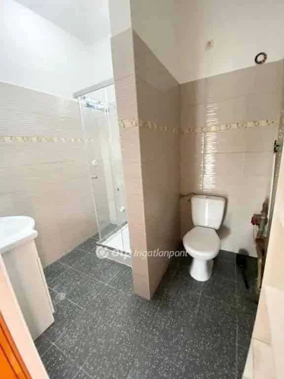 Ház Kiadó , Budapest, Közép-Magyarország