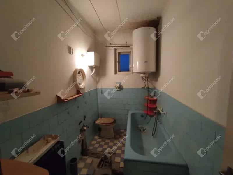 Ház Kiadó , Celldömölki járás, Dunántúl