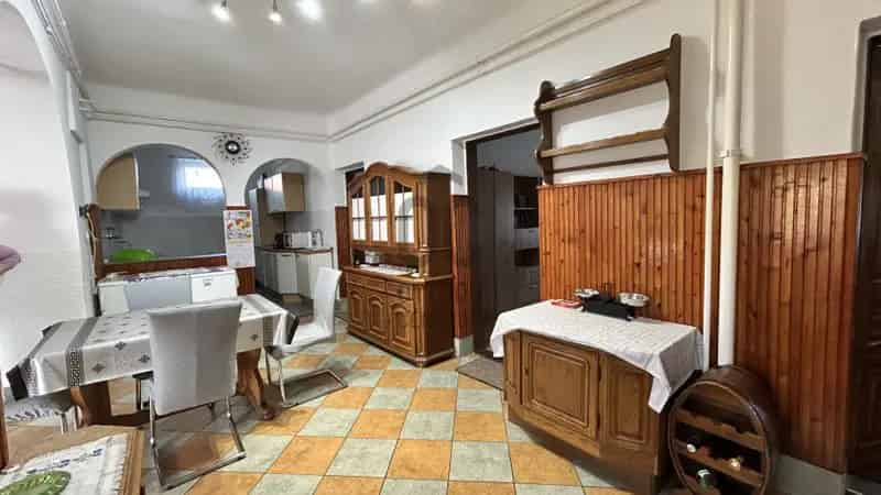 Dukai eladó családi ház, DHZ056610