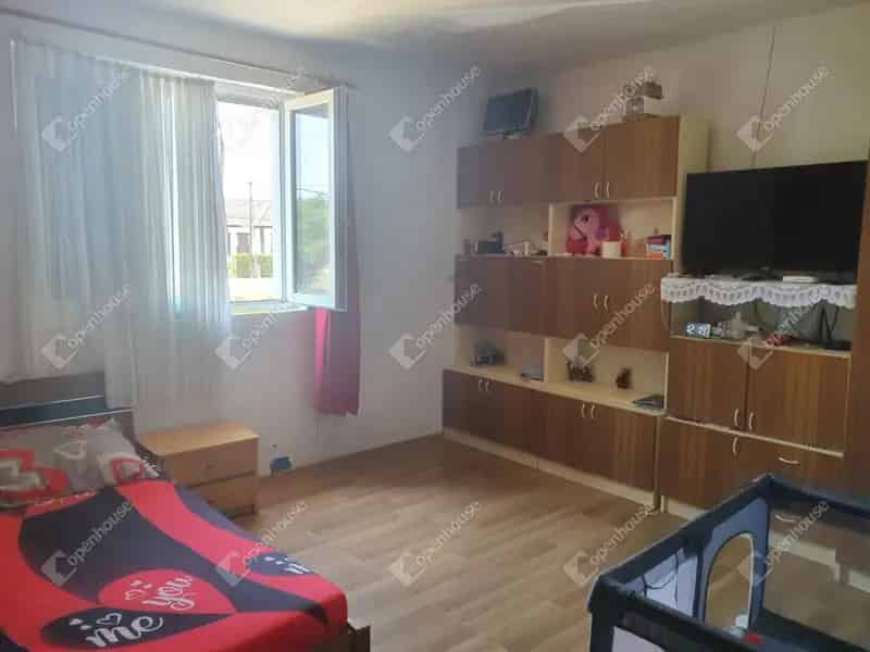 Ház Kiadó , Barcsi járás, Dunántúl