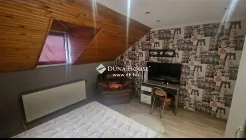 Ház Kiadó , Budapest, Közép-Magyarország