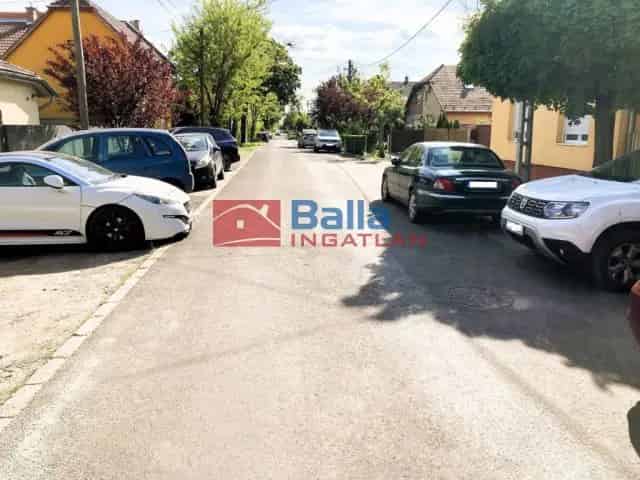 Budapest XV Kerulet Rakospalota 378 nm-es Epitetesi Telek Elado