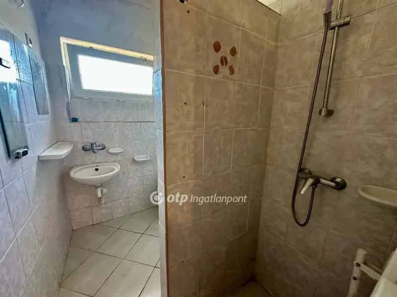 Ház Kiadó , Szigetszentmiklósi járás, Közép-Magyarország