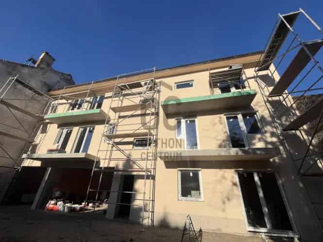Budapest XIV. kerületi eladó újépítésű lakás, U0046850