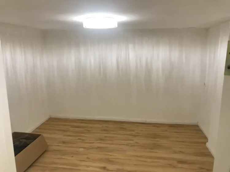 Lakás Kiadó , Budapest, Közép-Magyarország