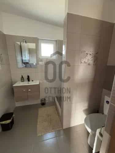 Győrújbaráti eladó nyaraló, OHH173806