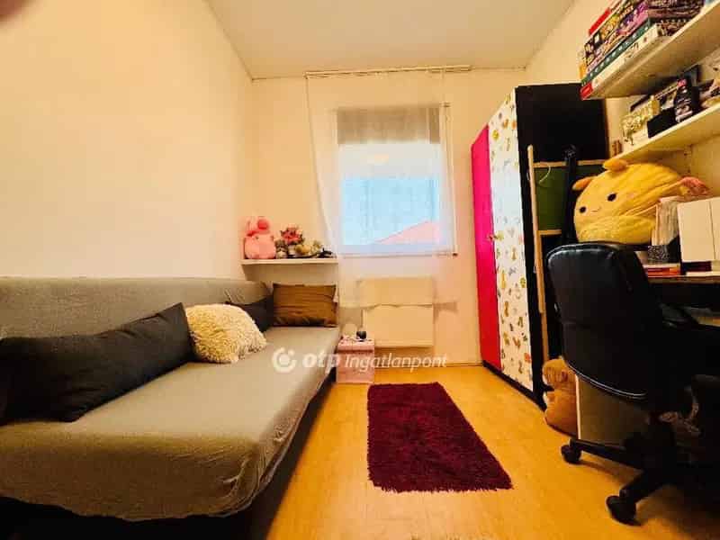 Ház Kiadó , Debreceni járás, Alföld és Észak
