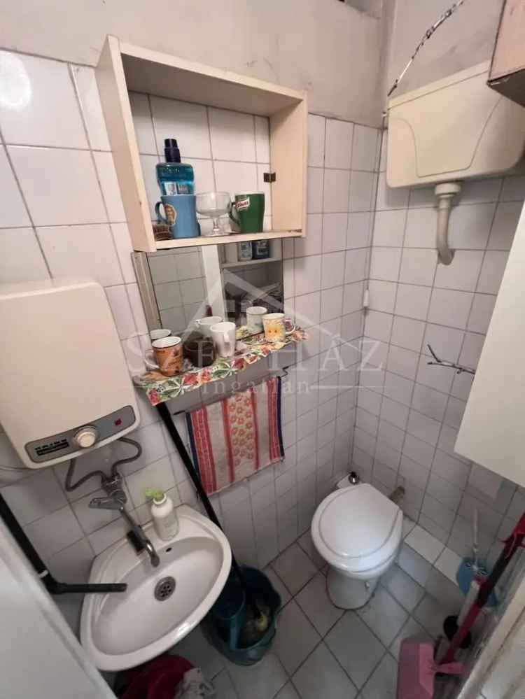 Üzleti célú Kiadó , Pécsi járás, Dunántúl