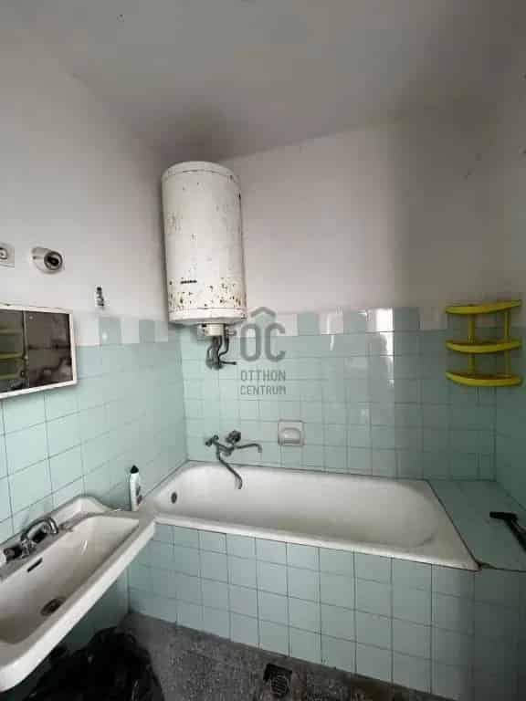 Vízvár Ikerház Eladó 181nm 2205nm Telekkel