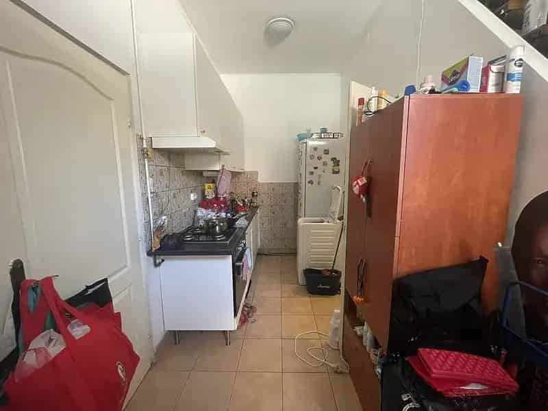 Ház Kiadó , Budapest, Közép-Magyarország