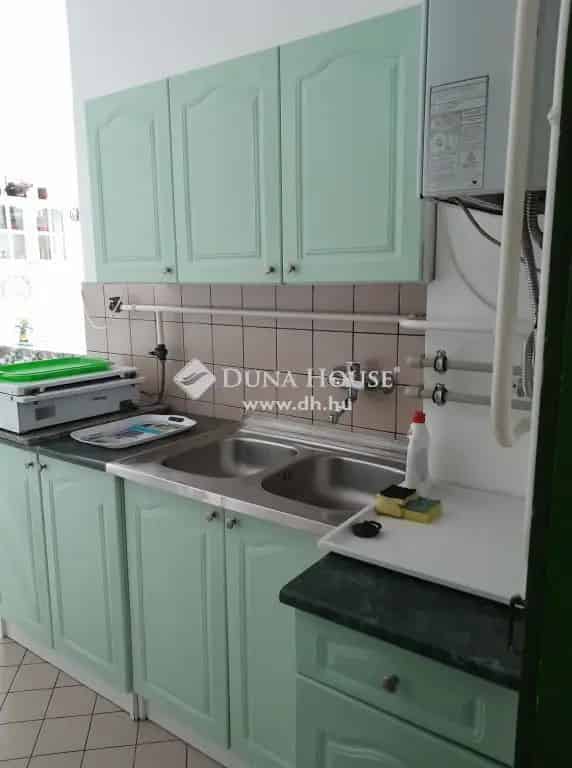 Ház Eladó , Dunaalmás, Dunántúl
