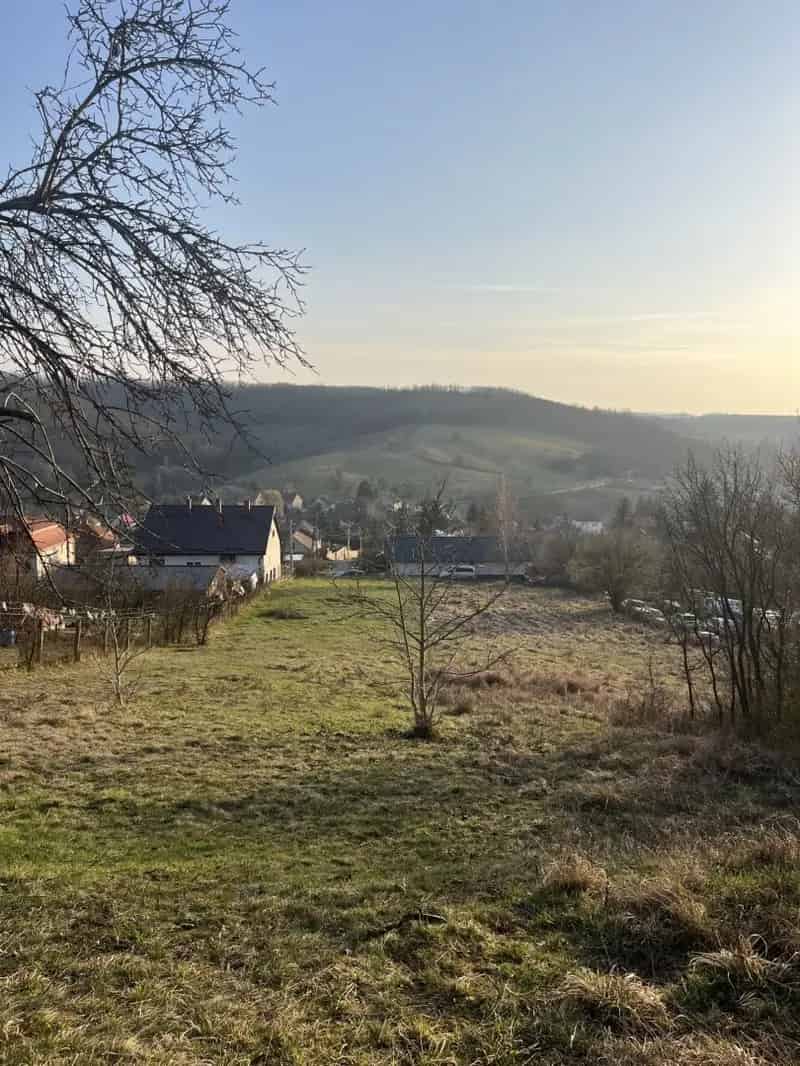 Telek Kiadó , Salgótarjáni járás, Alföld és Észak