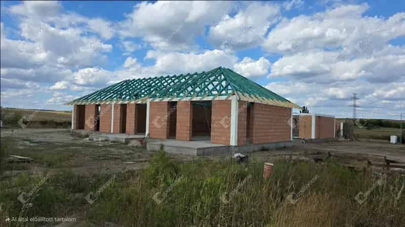 Ház Kiadó , Nagykátai járás, Közép-Magyarország