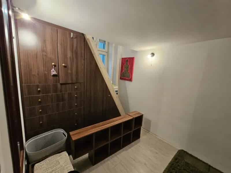 Lakás Kiadó , 16, Kálvin tér, Debrecen, Alföld és Észak