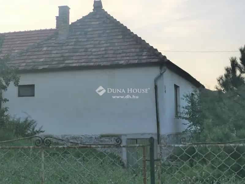 Ház Eladó , Tardos, Dunántúl
