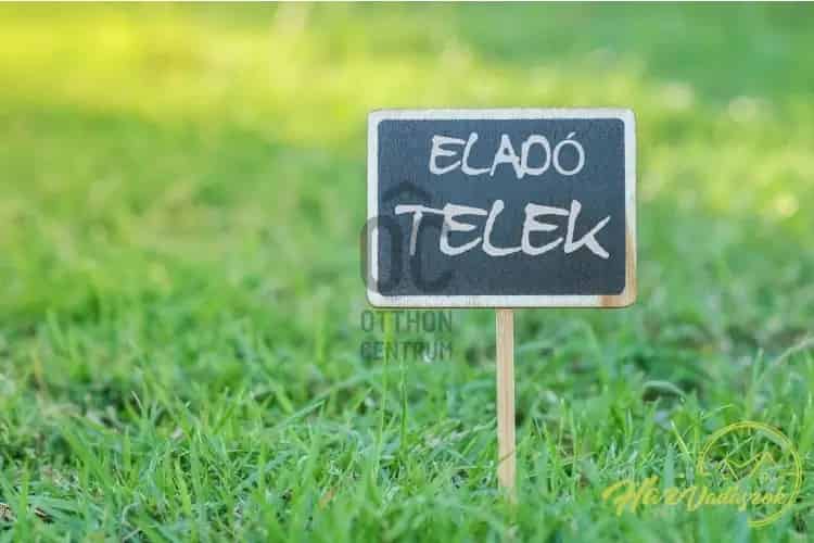 Ceglédi eladó telek, T038793