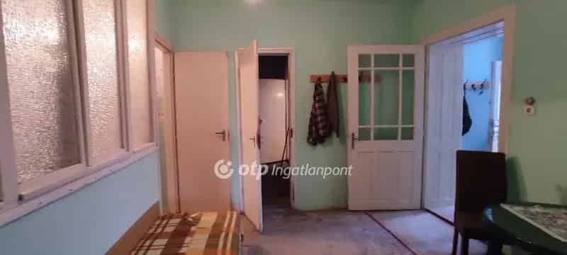 Ház Kiadó , Aszódi járás, Közép-Magyarország