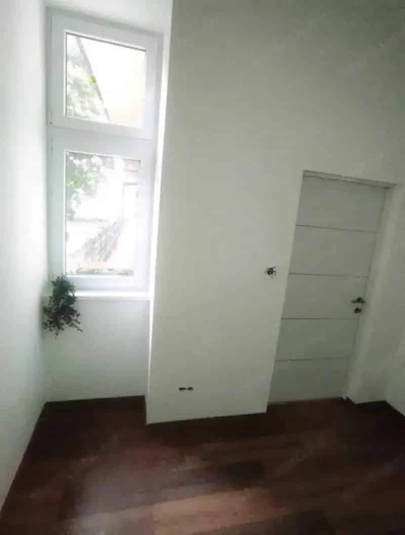 Lakás Eladó , Közép-Magyarország