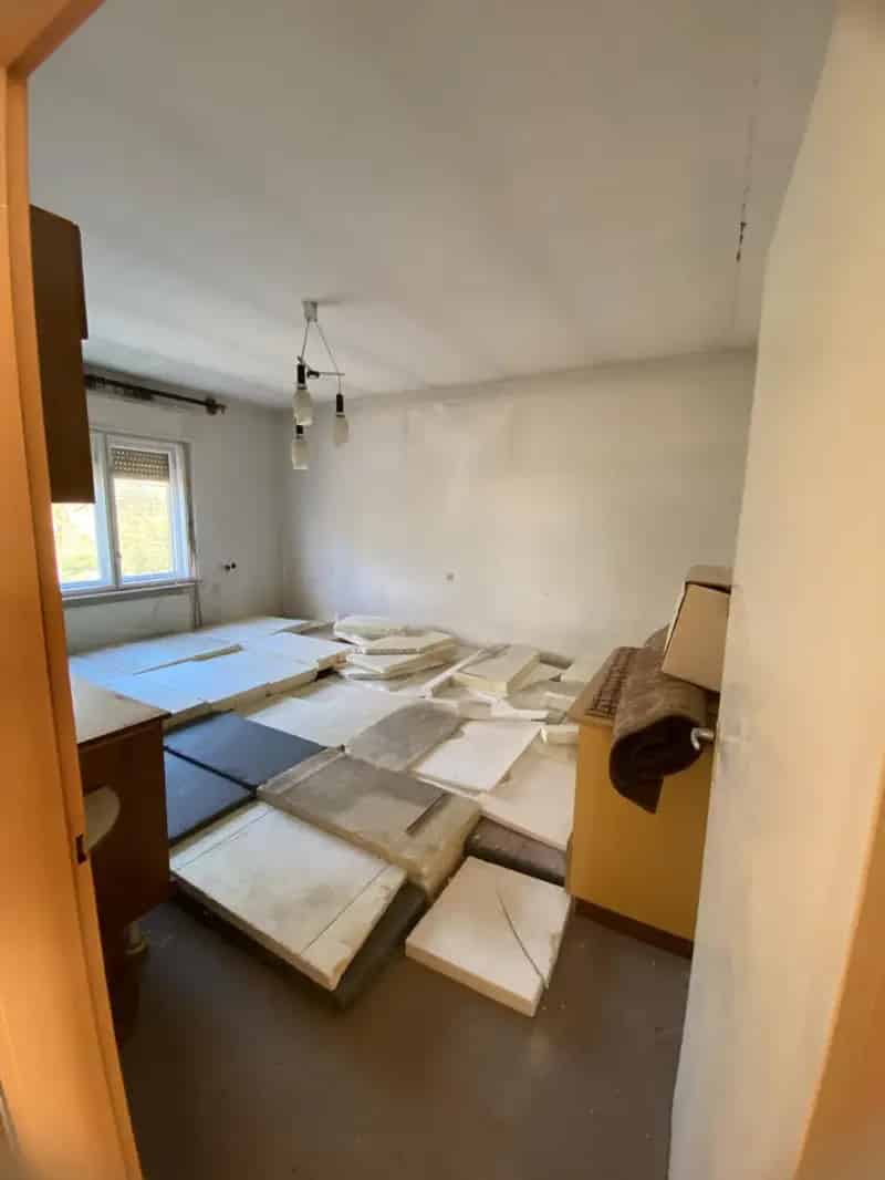 Ház Kiadó , Szombathelyi járás, Dunántúl